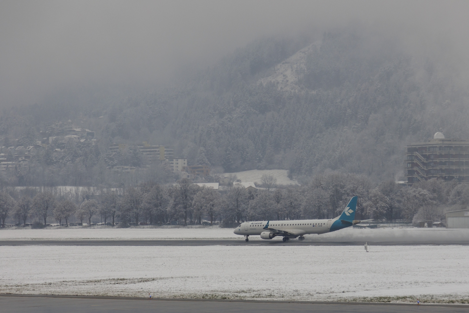 Preview 20221210 Winterflugtag am Innsbruck Airport (51).jpg